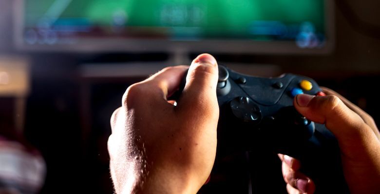 Metafocus: Well-designed Failure in Serious Games